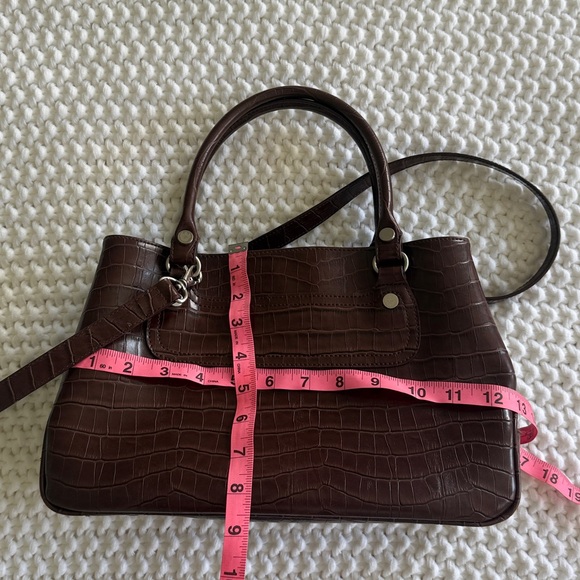 LIZ CLAIRBONE embossed faux croc satchel bag Dark Brown Crocodile Embossed Bag - Picture 10 of 16